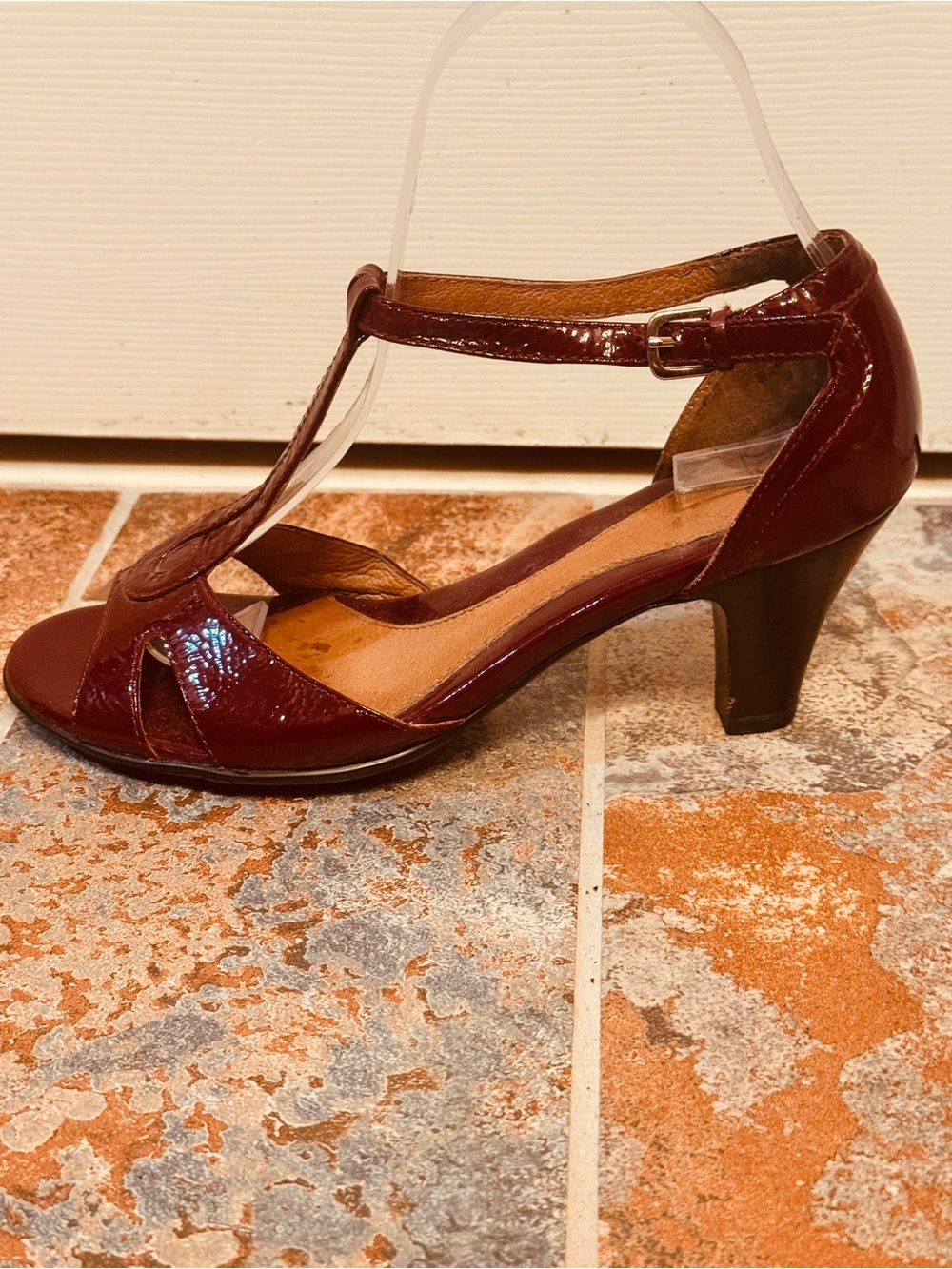 Rich, Vibrant, Sofft Burgundy Patent T-Strap Peep-Toe Heels! - Picture 7 of 15